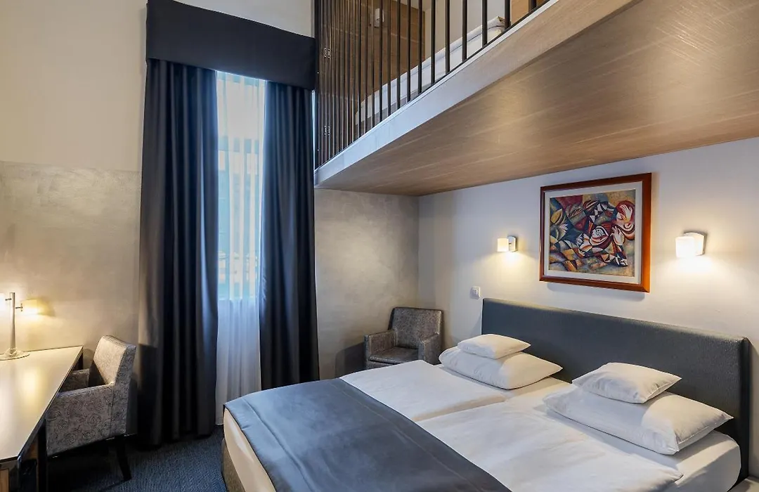 Best Western Airport Hotel Stella-1